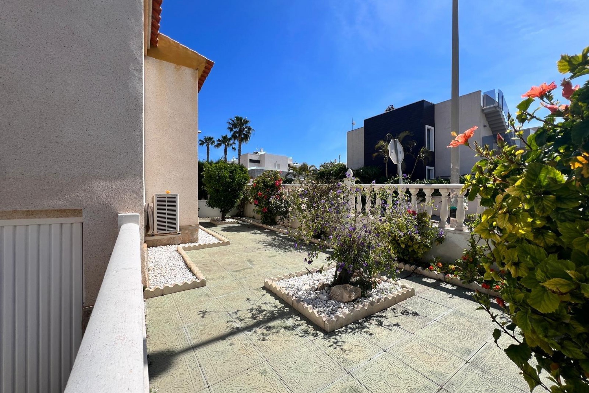 Återförsäljning - Quad House -
Torrevieja - Torre La Mata