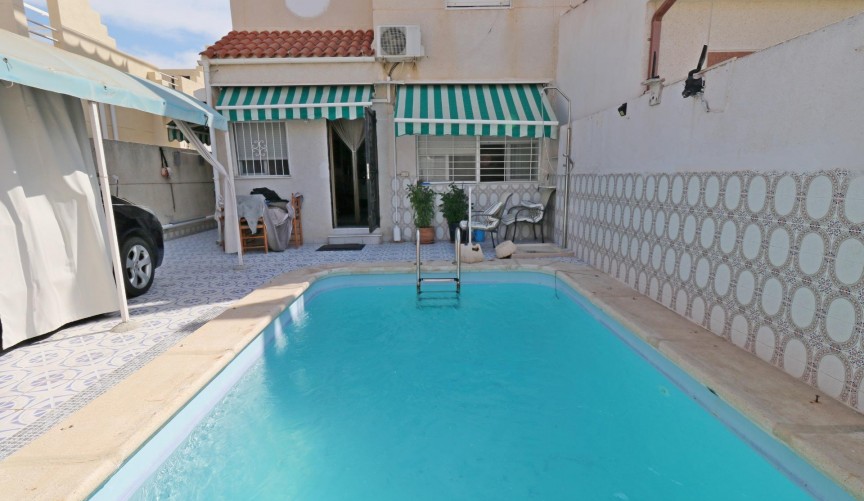 Återförsäljning - Quad House -
Torrevieja - Torretas