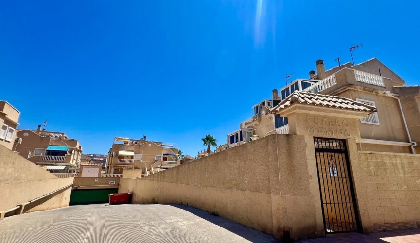 Återförsäljning - Quad Villa -
Torrevieja - Costa Blanca