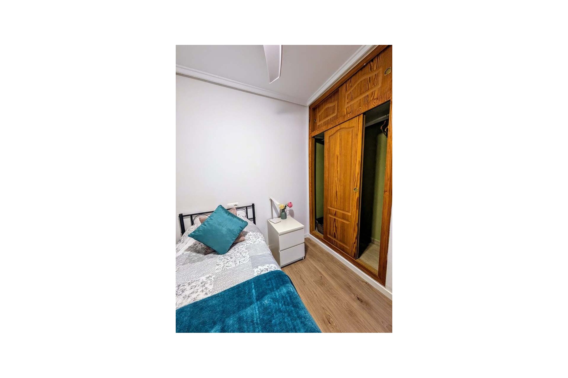 Återförsäljning - Semi Detached -
Camposol