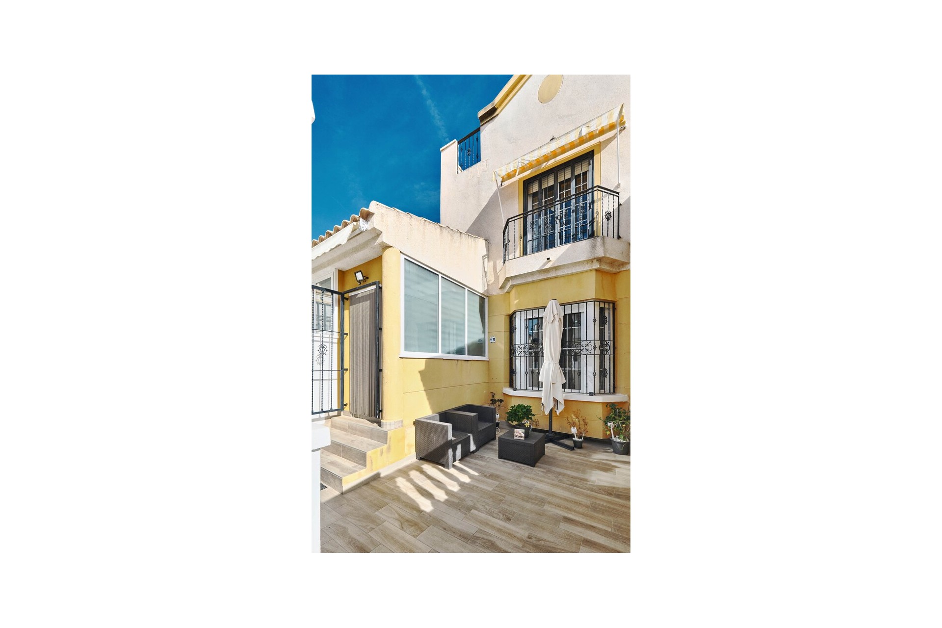 Återförsäljning - Semi Detached -
Guardamar del Segura - El Raso