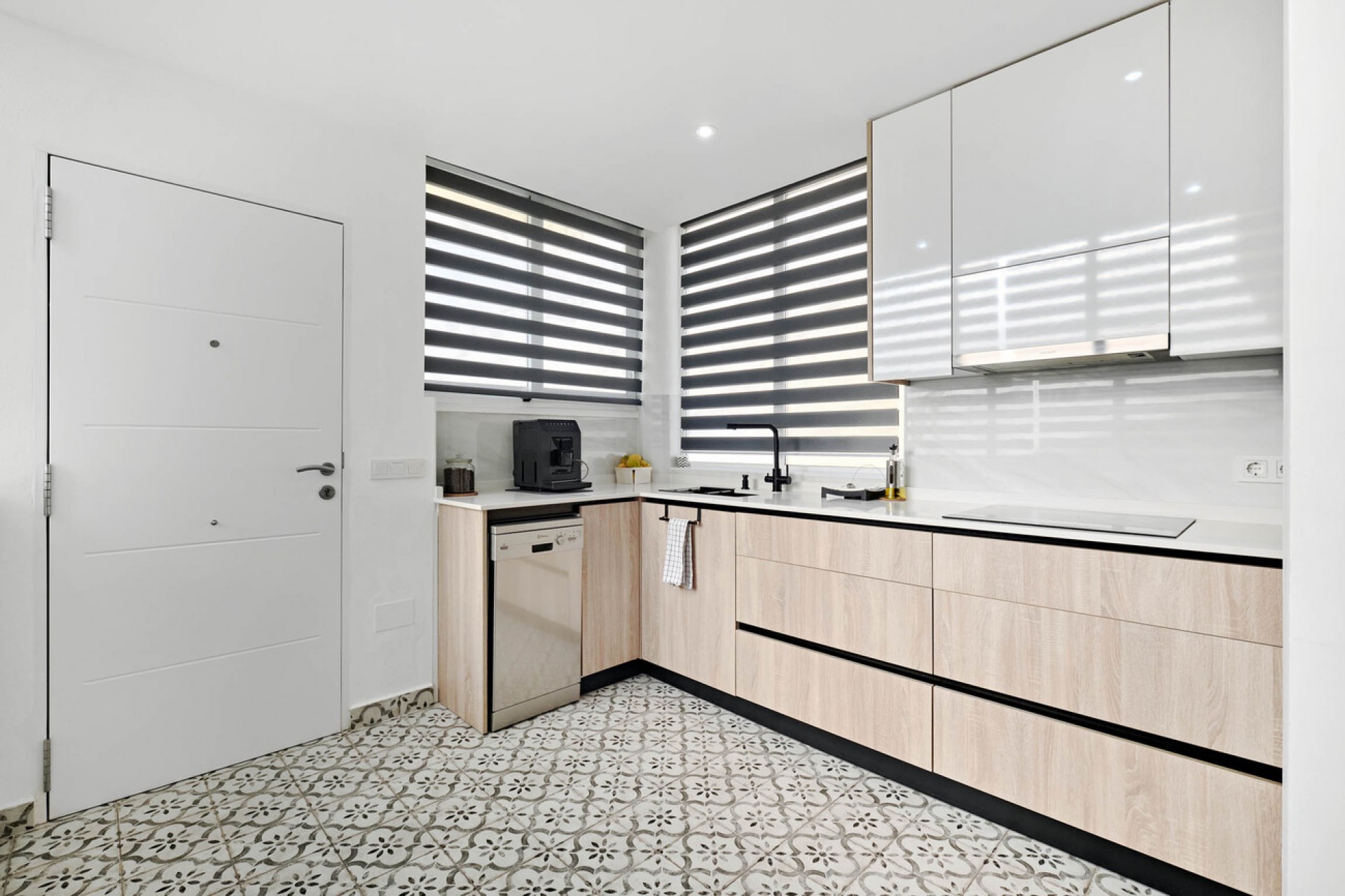 Återförsäljning - Semi Detached -
Guardamar del Segura - El Raso