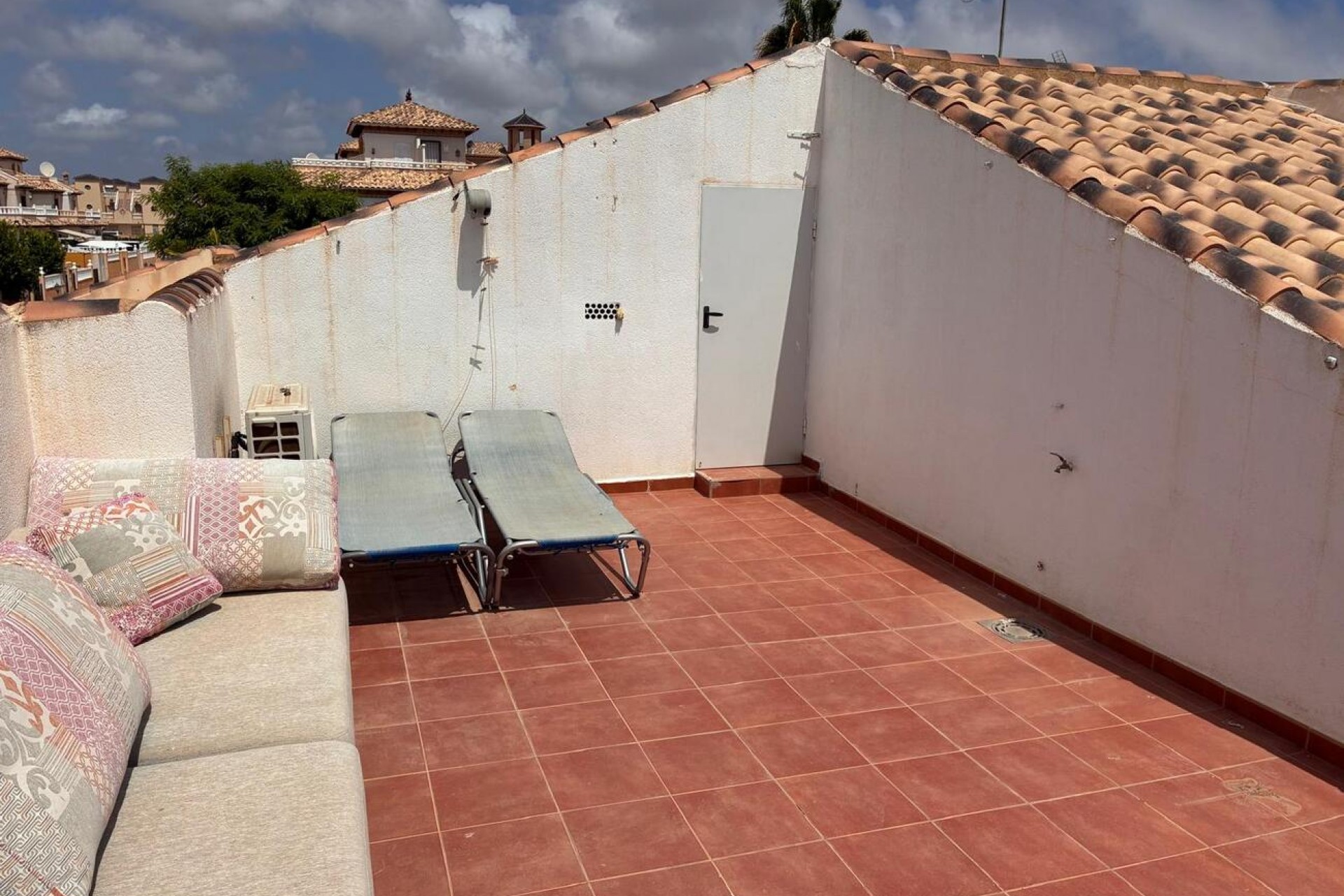 Återförsäljning - Semi Detached -
Lomas de Caboroig - Costa Blanca