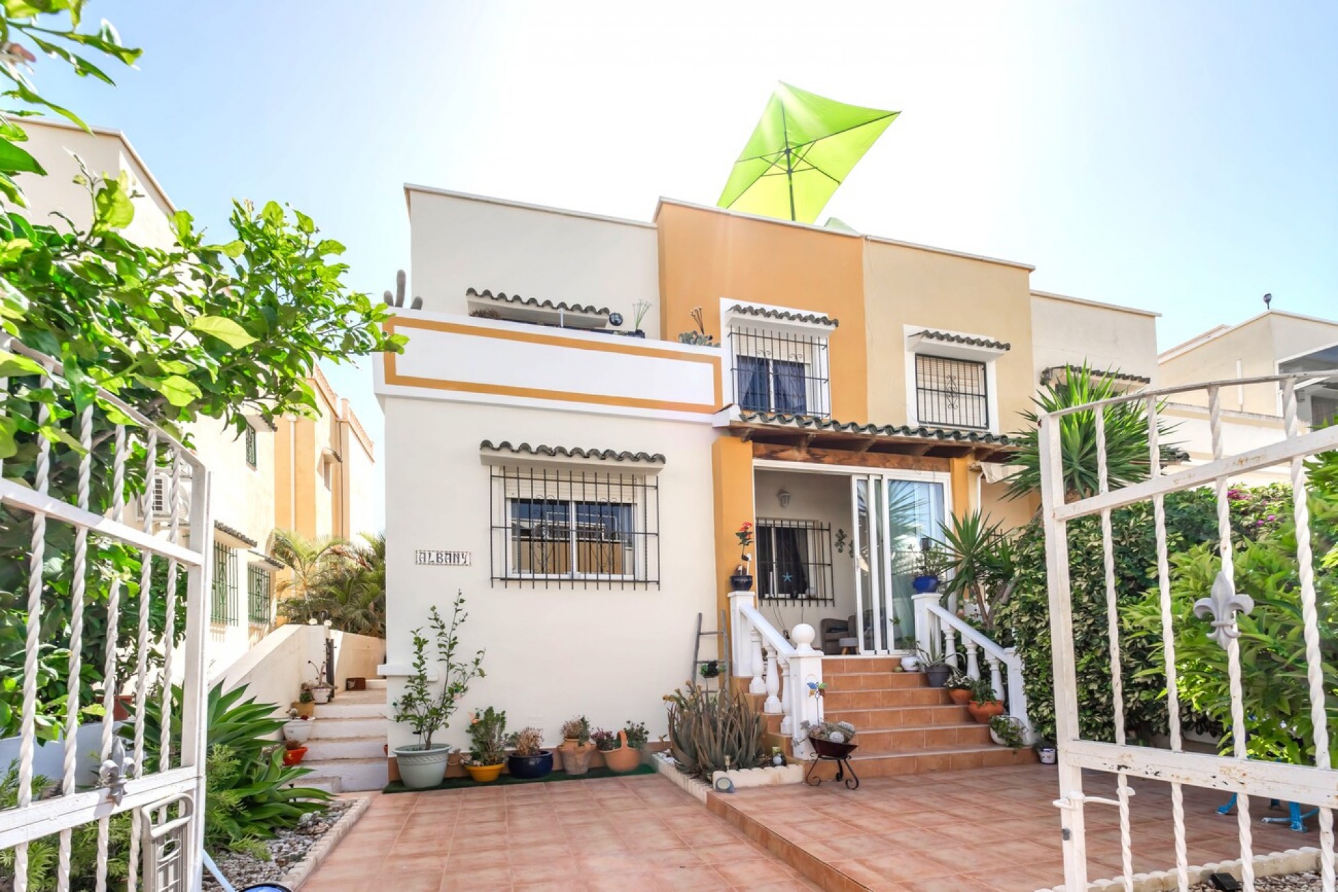 Återförsäljning - Semi Detached -
Los Altos - Res Valle de los pinos
