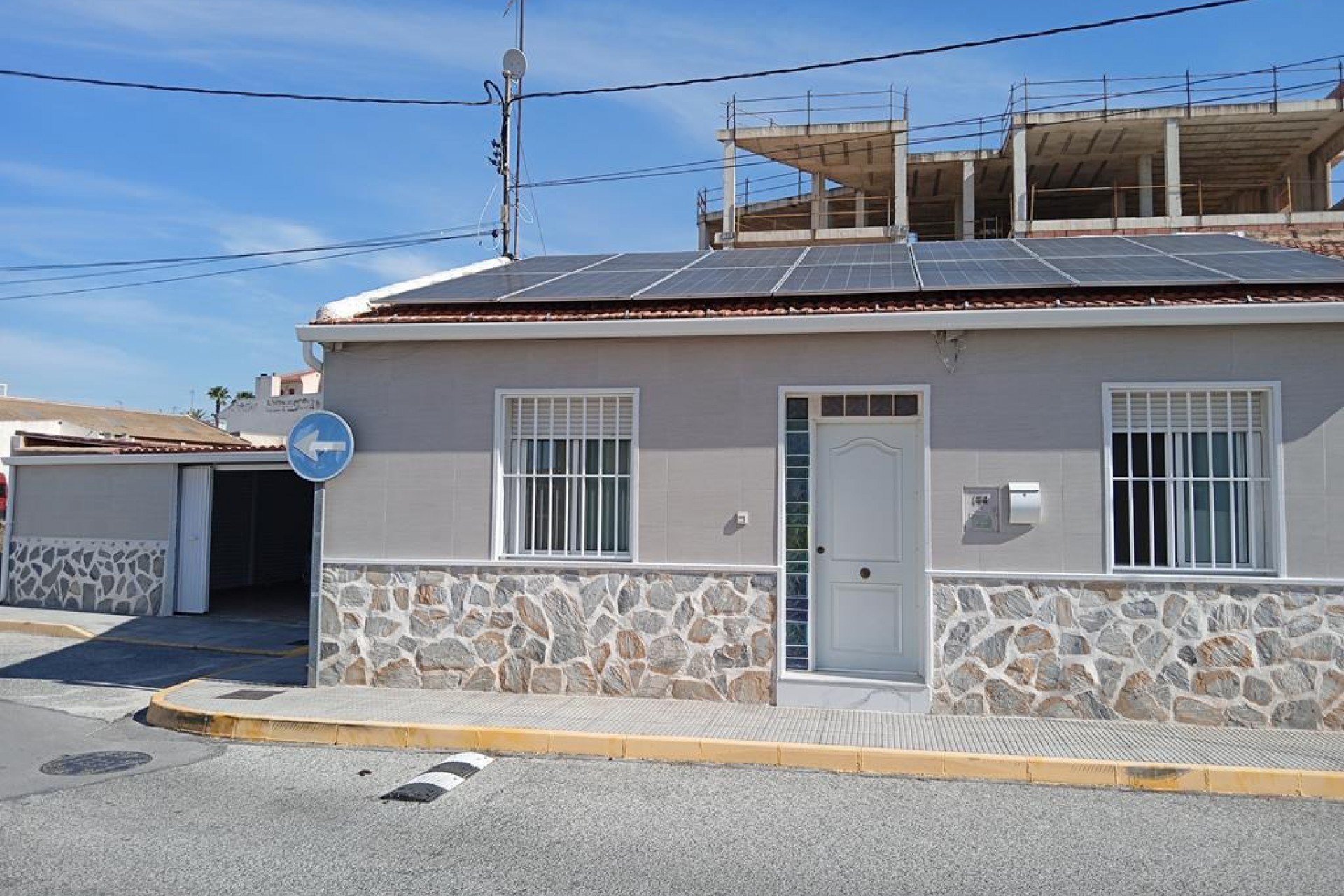 Återförsäljning - Semi Detached -
Los Montesinos - PUEBLO CENTRO