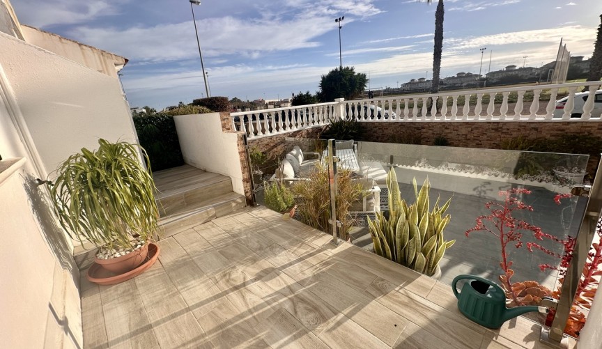 Återförsäljning - Semi Detached -
Orihuela Costa - Ciñuelica