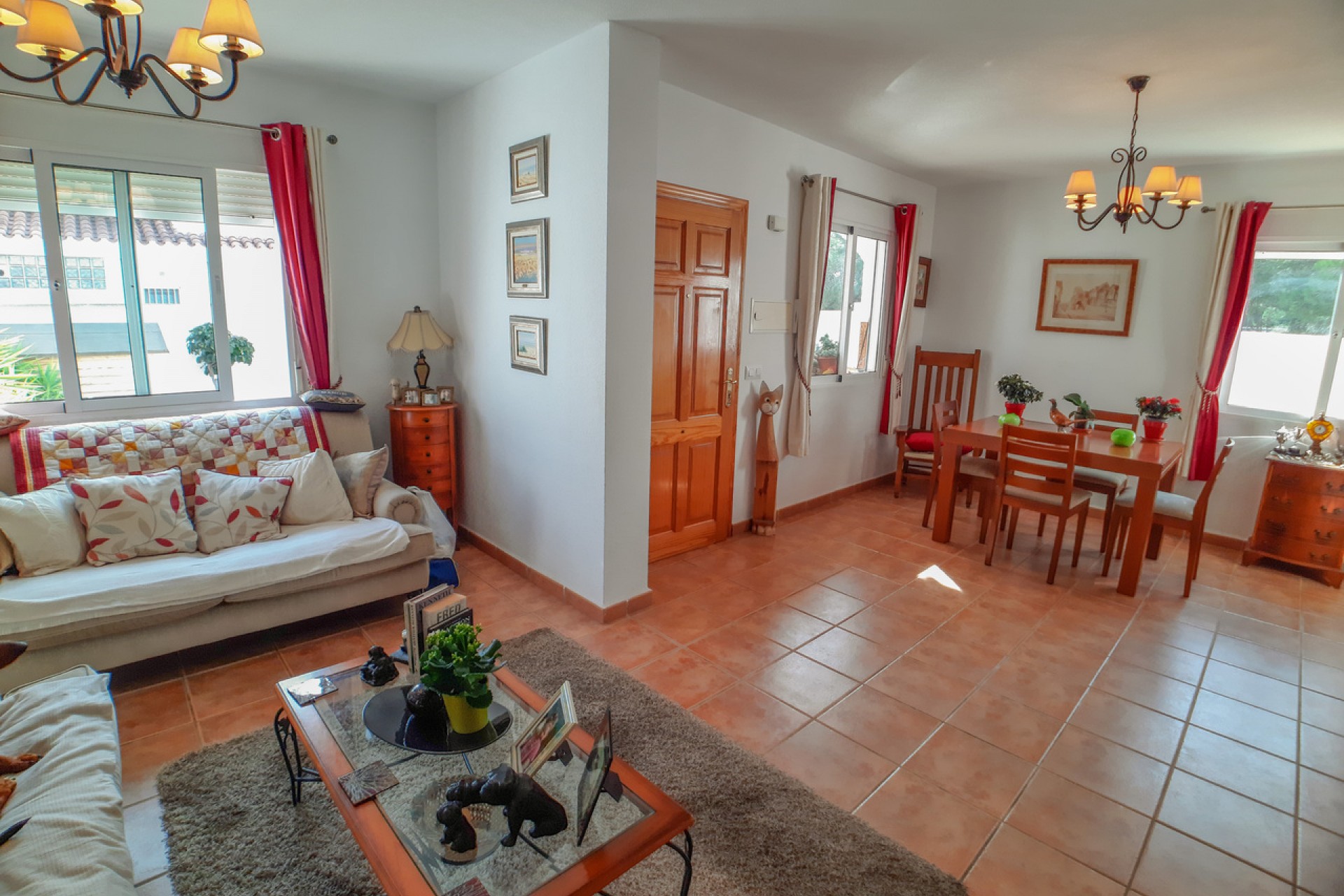 Återförsäljning - Semi Detached -
Orihuela Costa - Costa Blanca