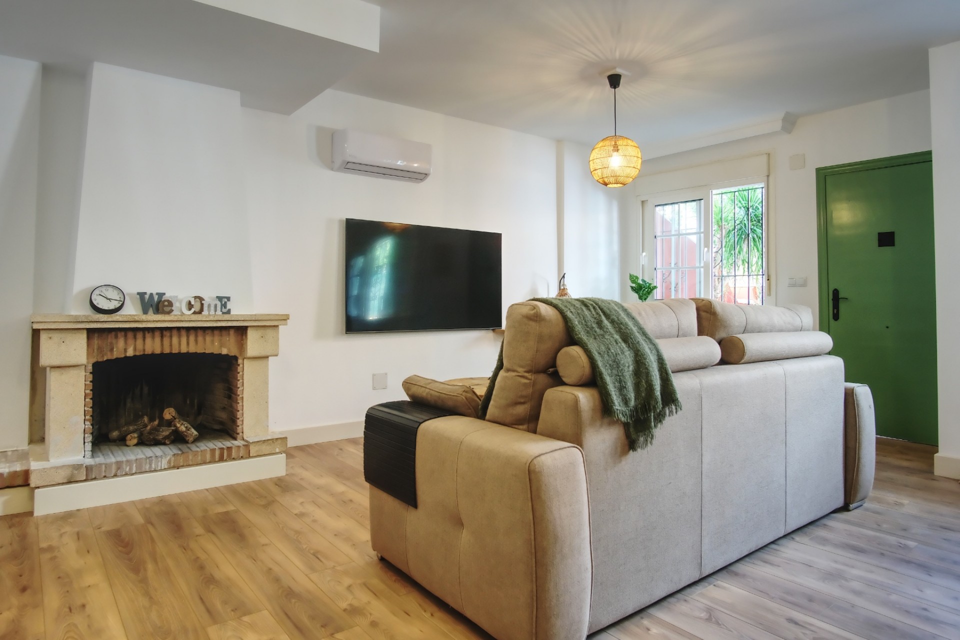 Återförsäljning - Semi Detached -
Orihuela Costa - Costa Blanca