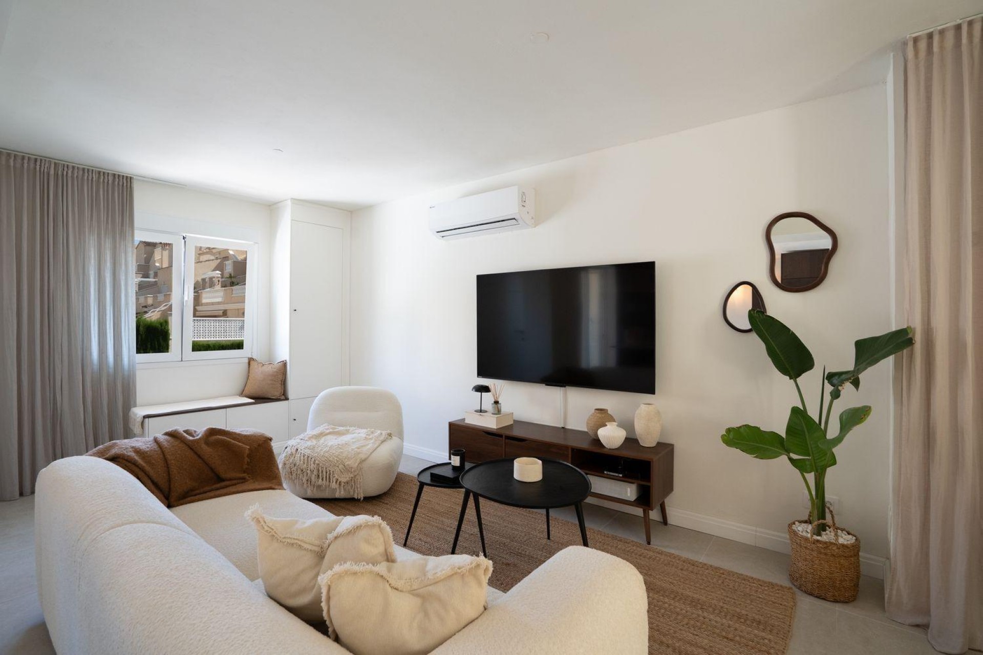 Återförsäljning - Semi Detached -
Orihuela Costa - Los Almendros-la Florida