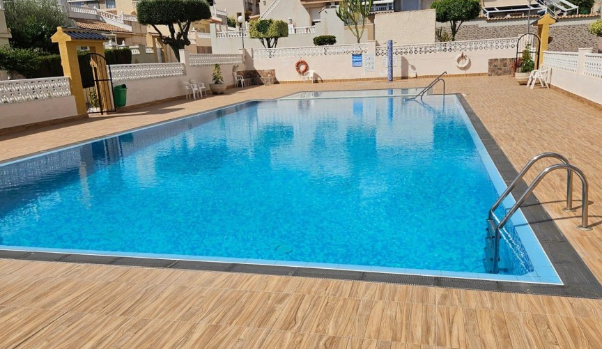 Återförsäljning - Semi Detached -
Orihuela Costa - Los Altos