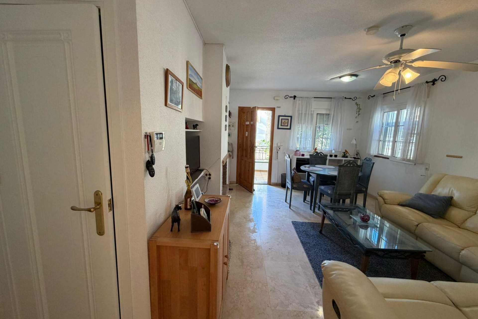 Återförsäljning - Semi Detached -
Orihuela Costa - Playa Flamenca