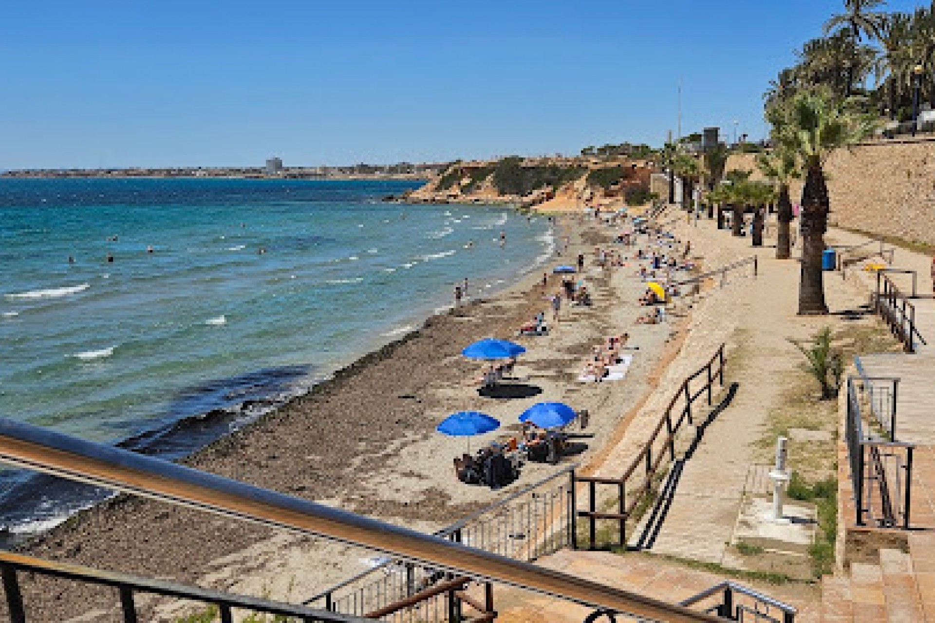 Återförsäljning - Semi Detached -
Orihuela Costa - Punta Prima