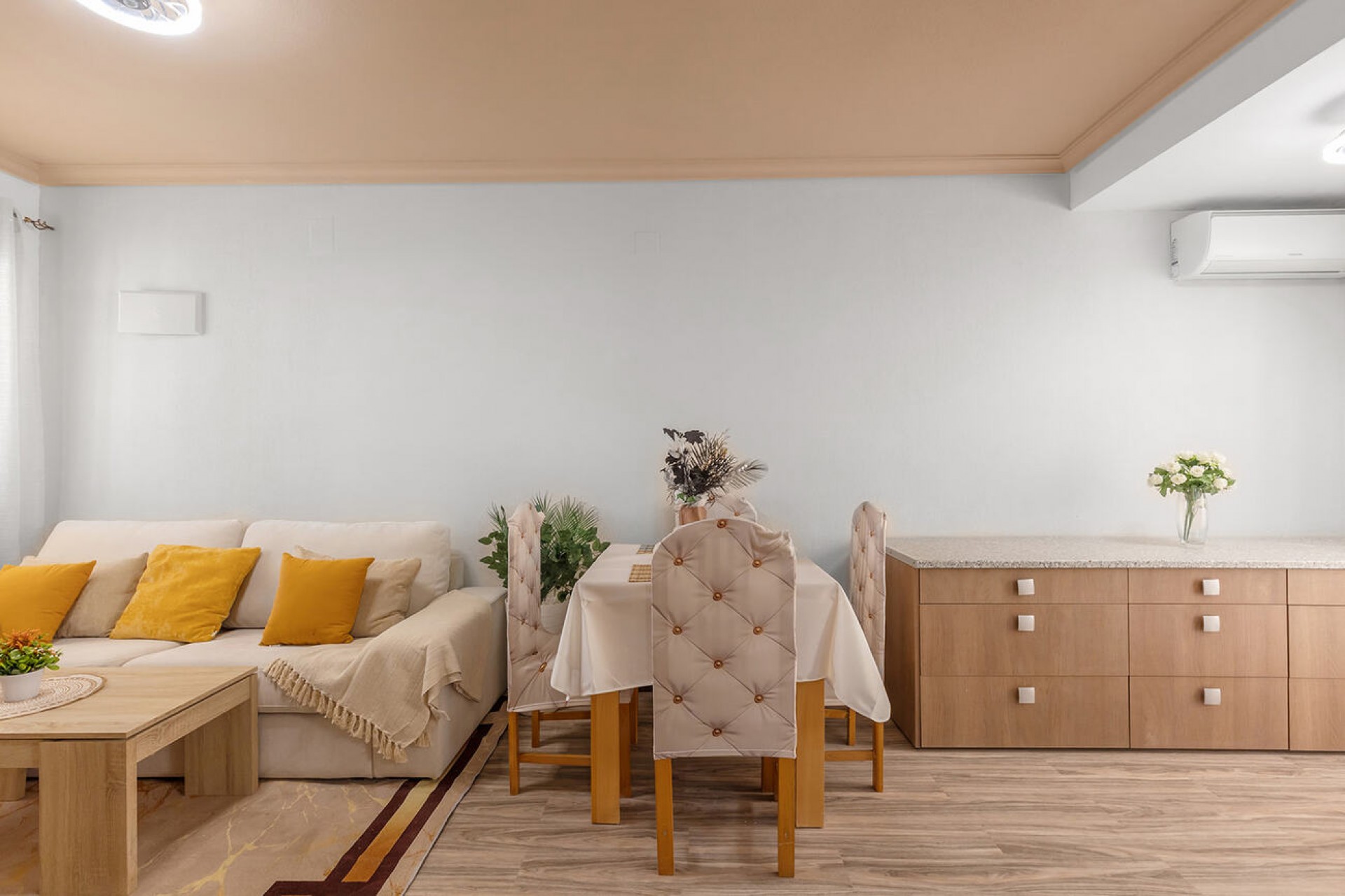 Återförsäljning - Semi Detached -
Orihuela Costa - Villamartín