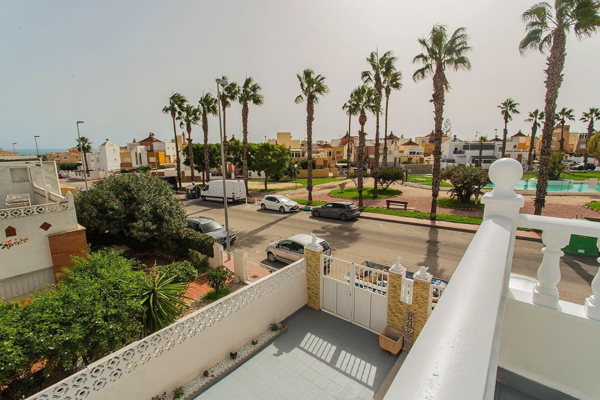 Återförsäljning - Semi Detached -
Orihuela - Urbanización Perla Del Mar