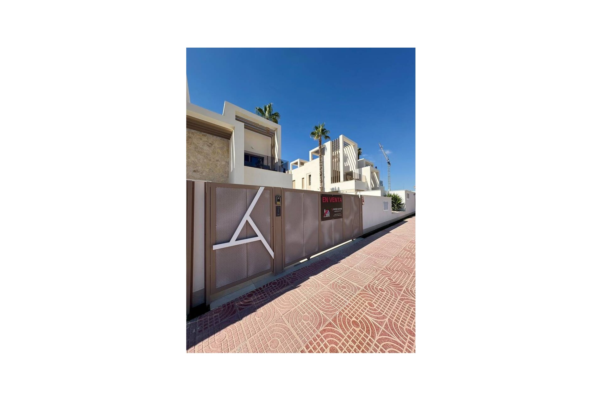 Återförsäljning - Semi Detached -
Rojales - Ciudad Quesada