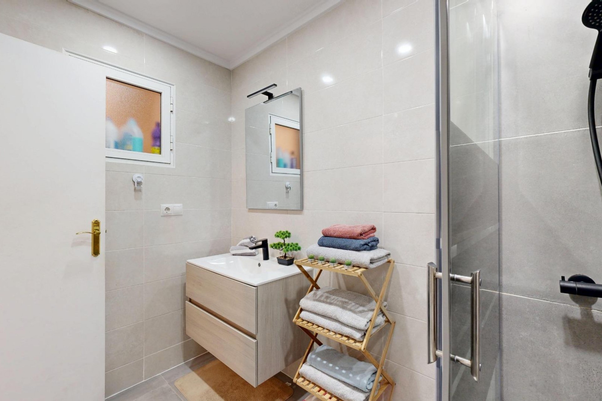 Återförsäljning - Semi Detached -
San Miguel de Salinas - 03193