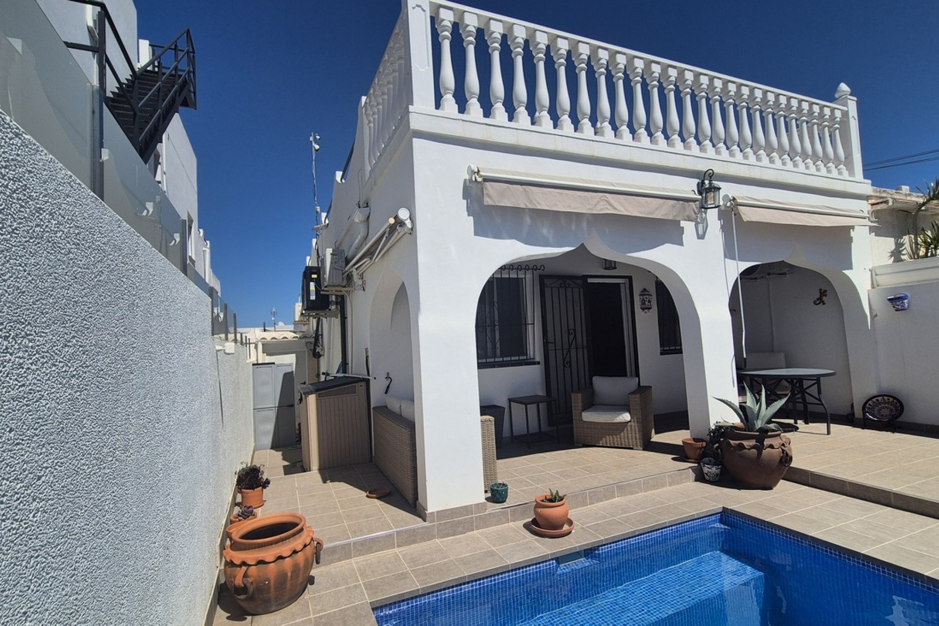 Återförsäljning - Semi Detached -
San Miguel de Salinas - Inland