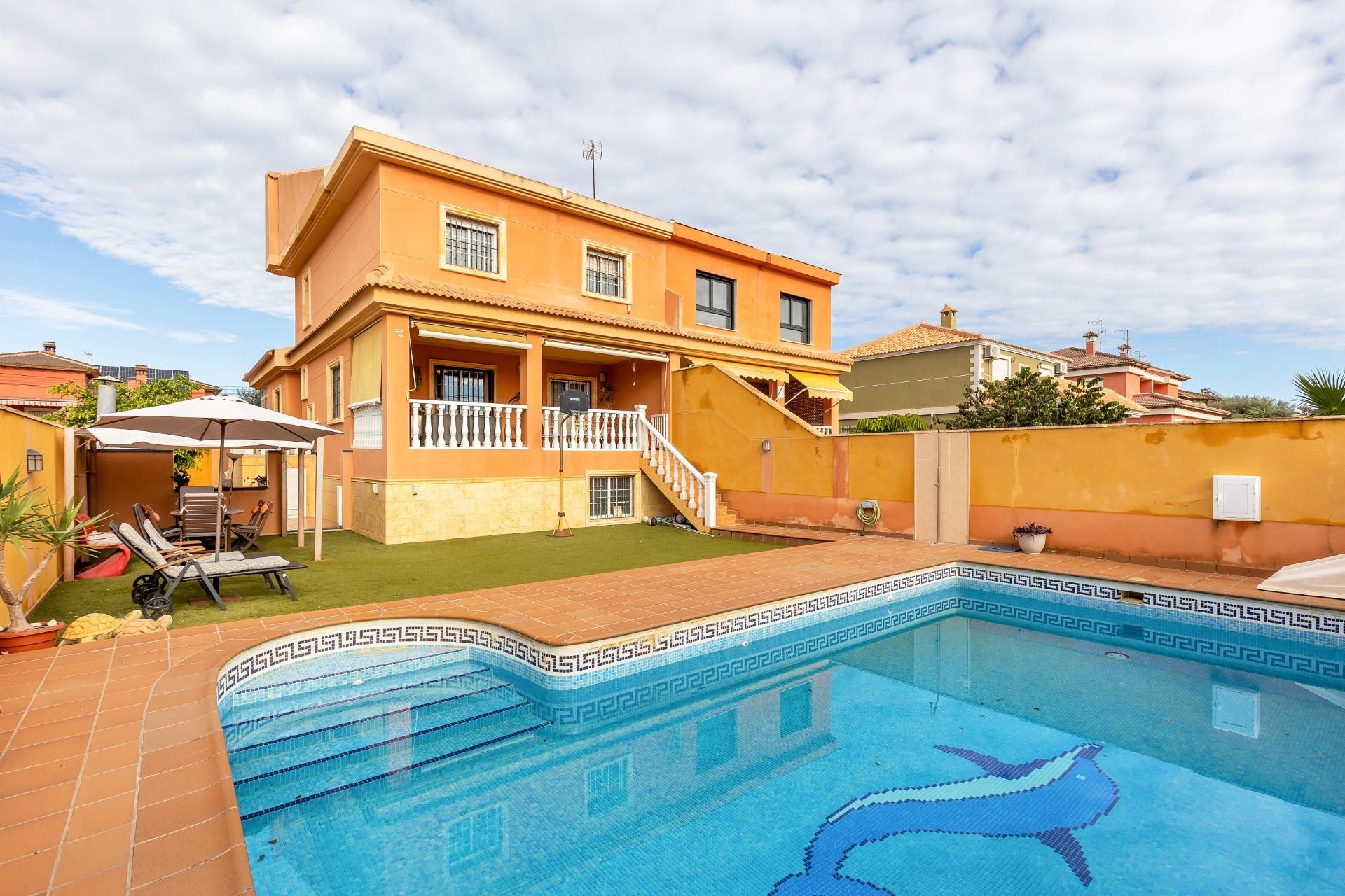 Återförsäljning - Semi Detached -
Torrevieja - aguas nuevas