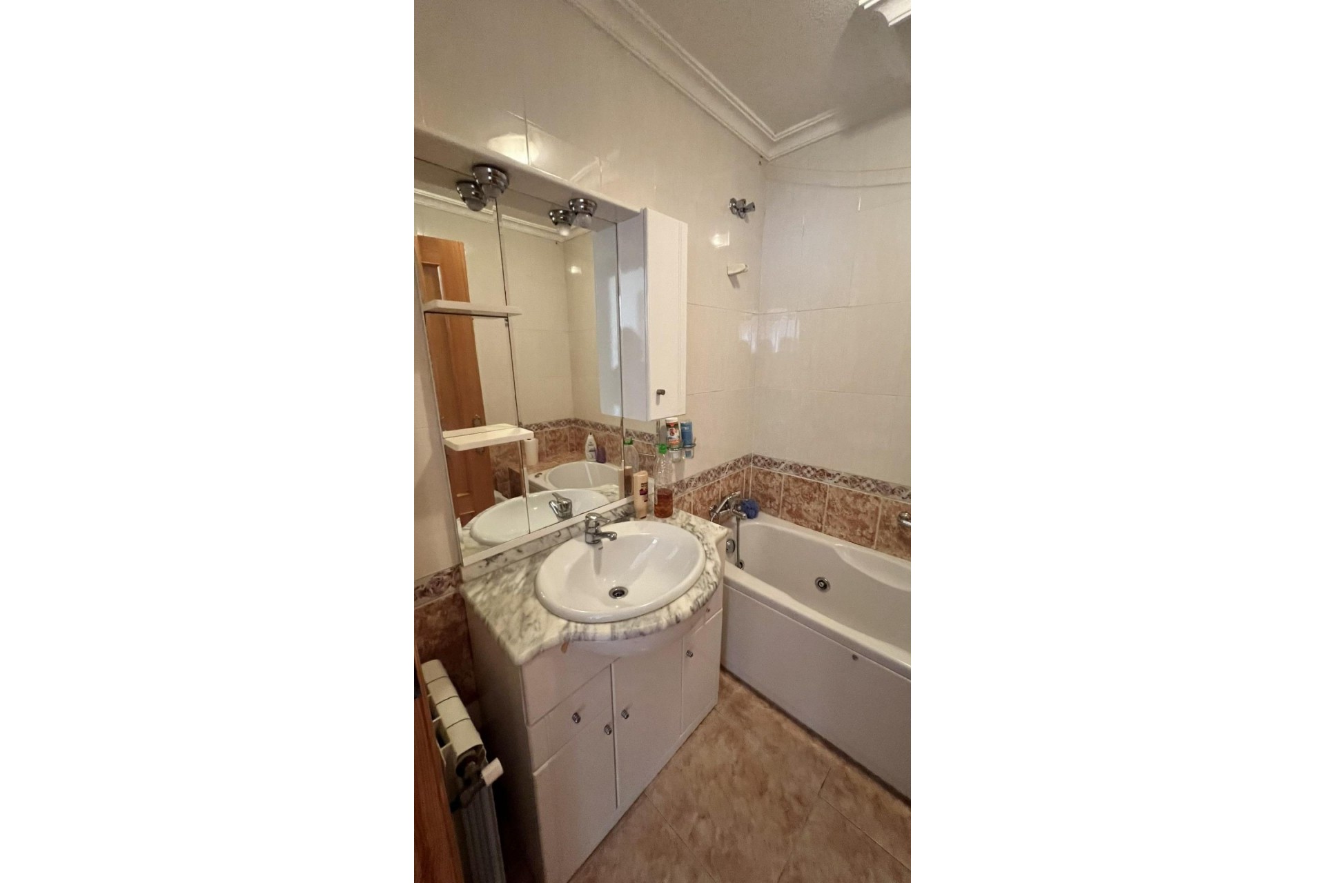 Återförsäljning - Semi Detached -
Torrevieja - aguas nuevas