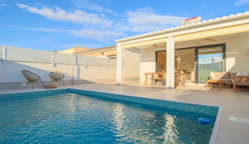 Återförsäljning - Semi Detached -
Torrevieja - Costa Blanca
