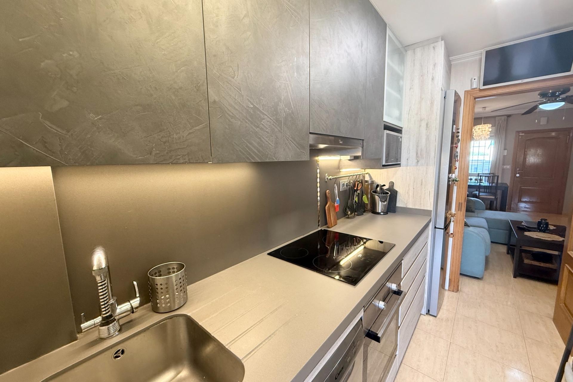 Återförsäljning - Semi Detached -
Torrevieja - El Limonar