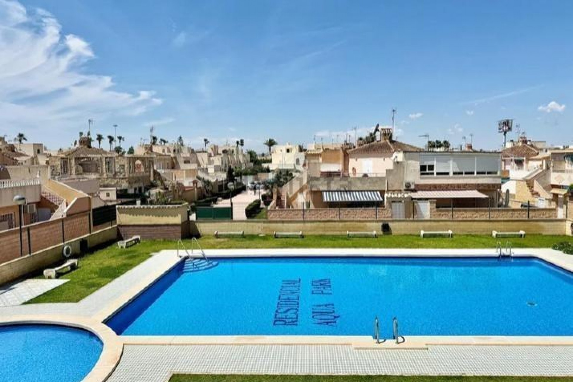 Återförsäljning - Semi Detached -
Torrevieja - Parque Acuático - Sector 25