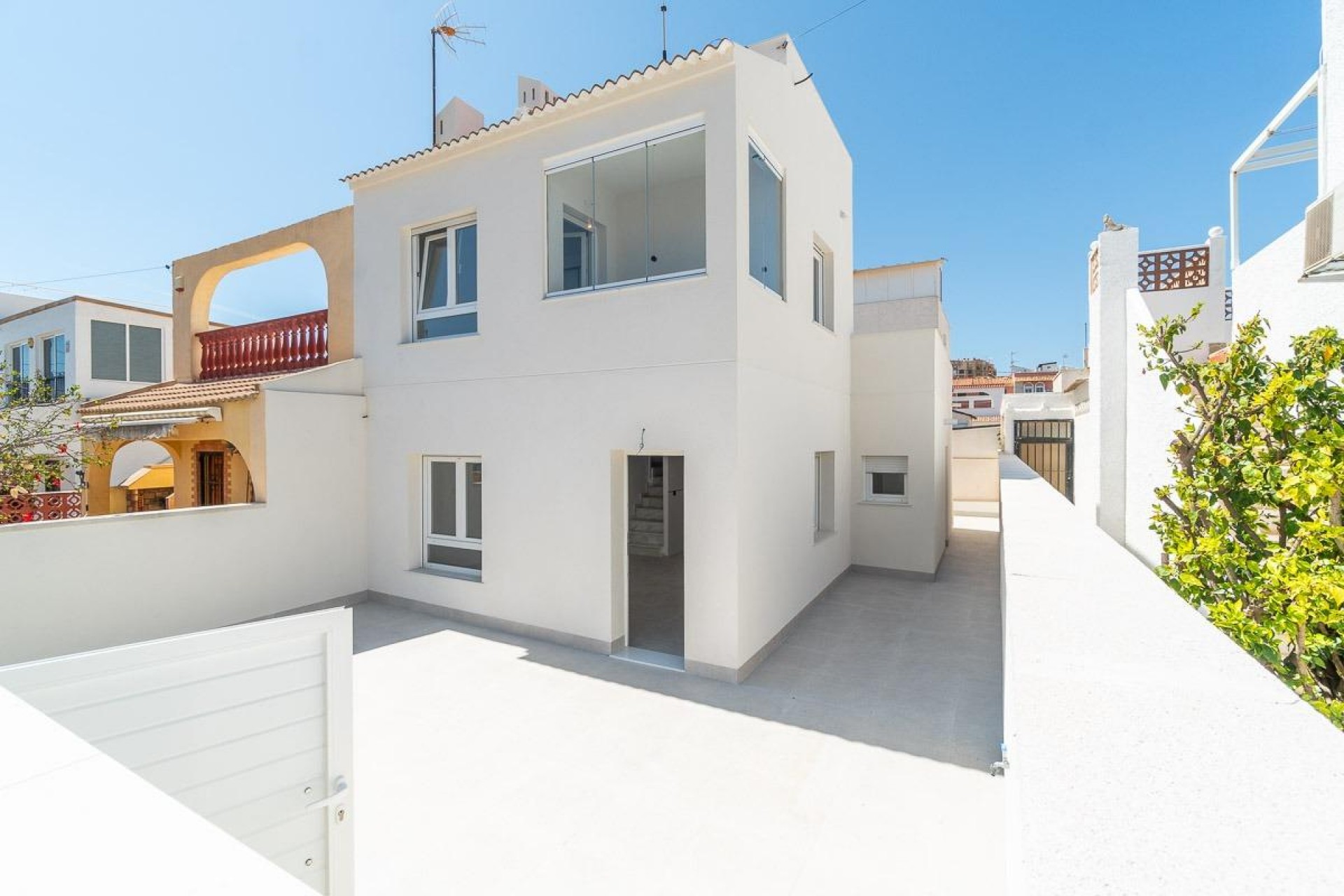 Återförsäljning - Semi Detached -
Torrevieja