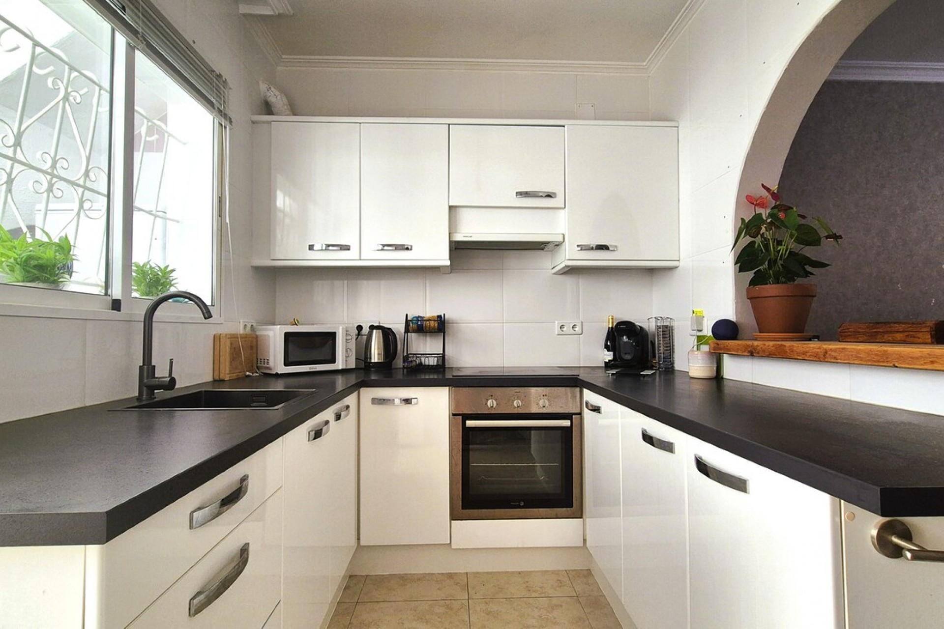 Återförsäljning - Semi Detached -
Villamartin - Costa Blanca