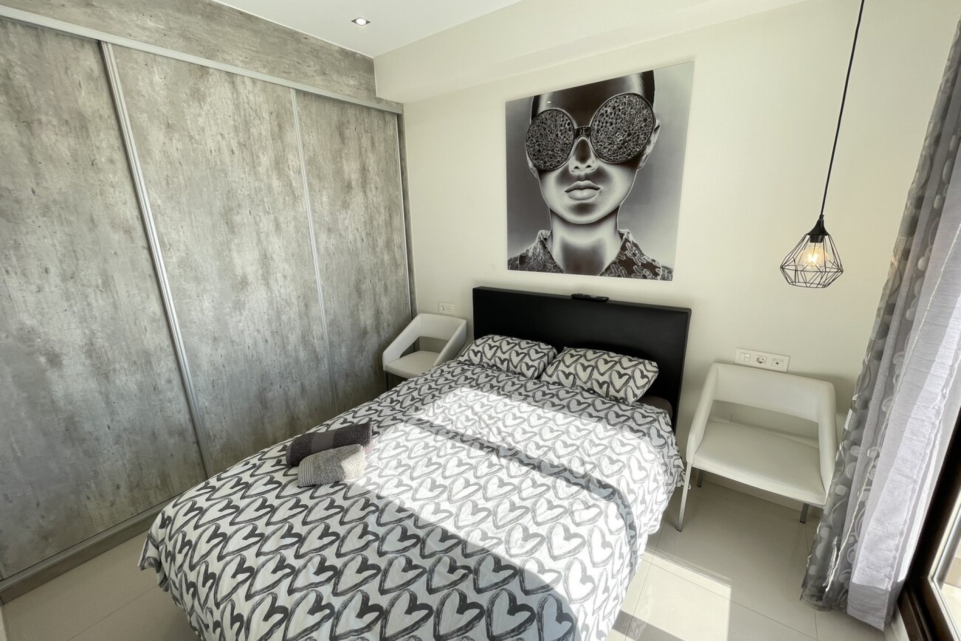 Återförsäljning - Semi Detached -
Villamartin