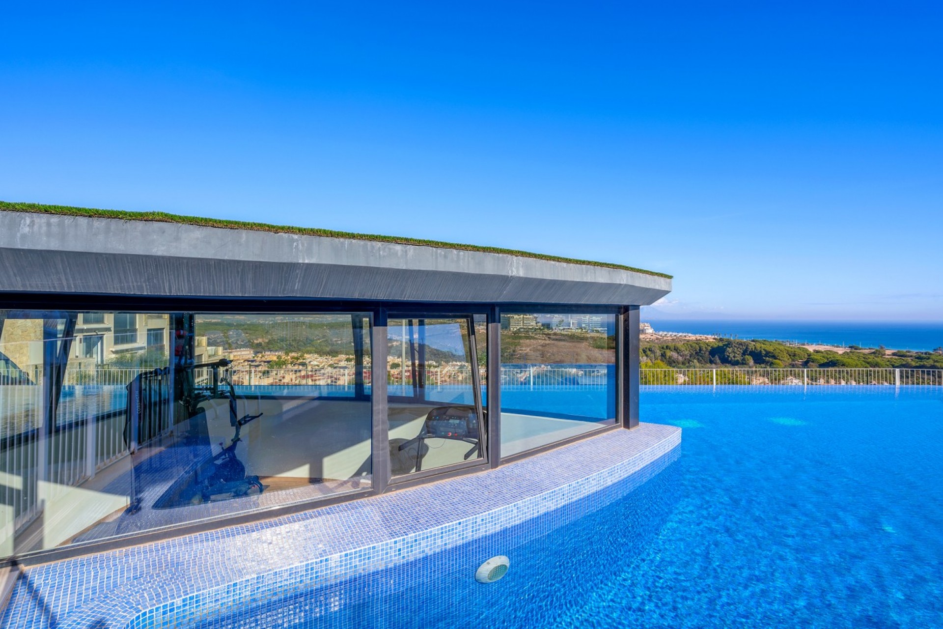 Återförsäljning - Takvåning -
Gran Alacant - Costa Blanca