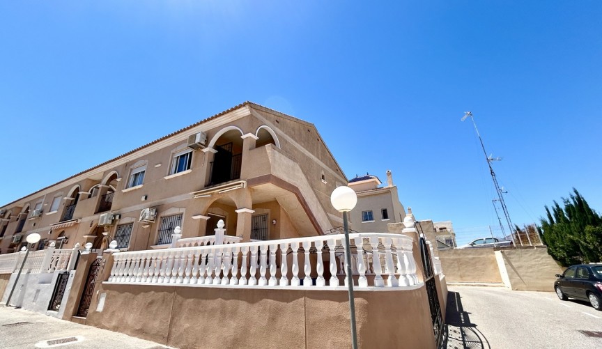 Återförsäljning - Takvåning -
La Zenia - Costa Blanca