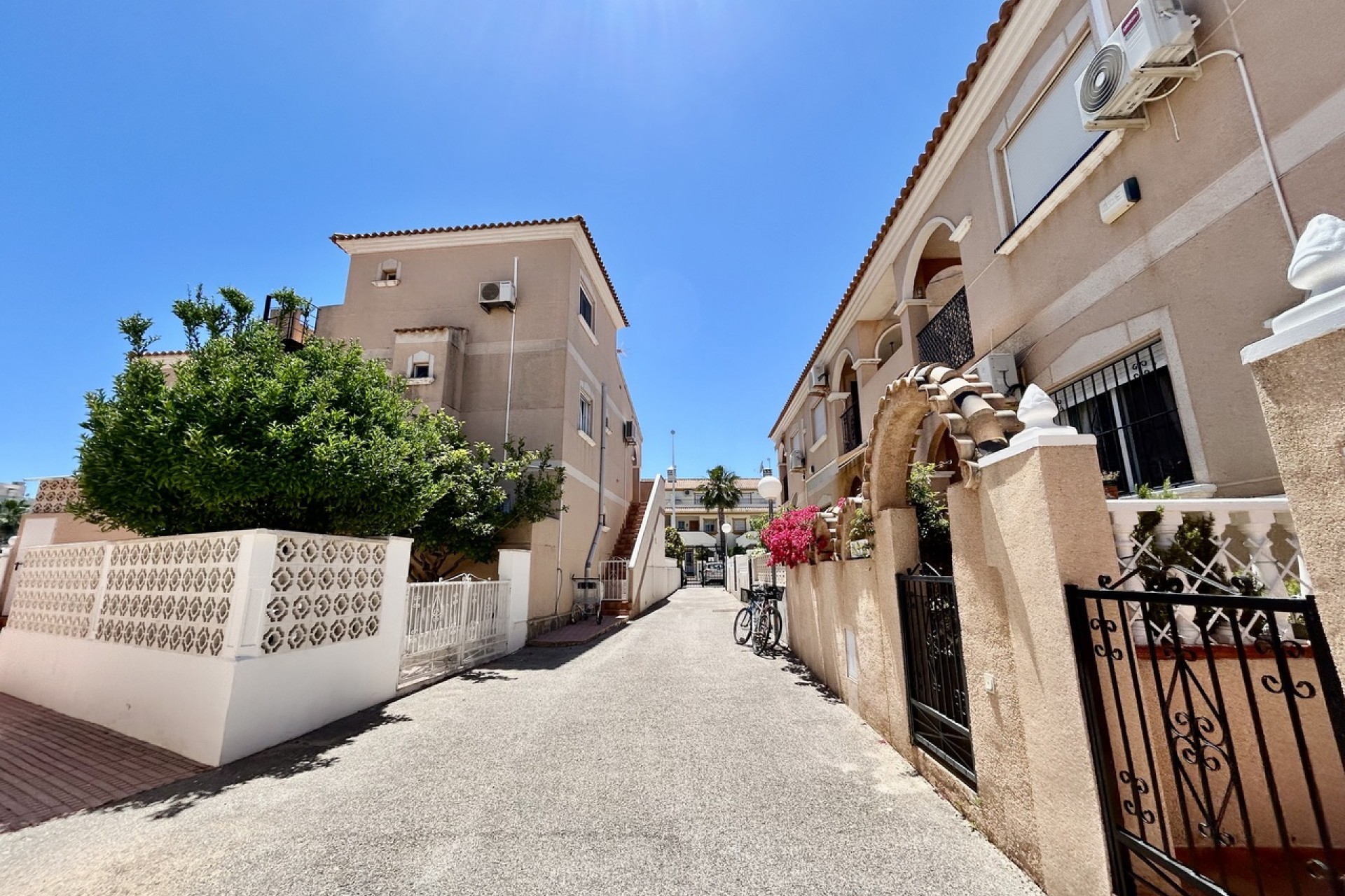 Återförsäljning - Takvåning -
La Zenia - Costa Blanca