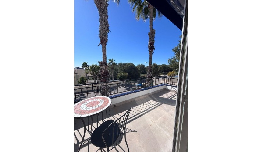 Återförsäljning - Takvåning -
Orihuela Costa - Costa Blanca