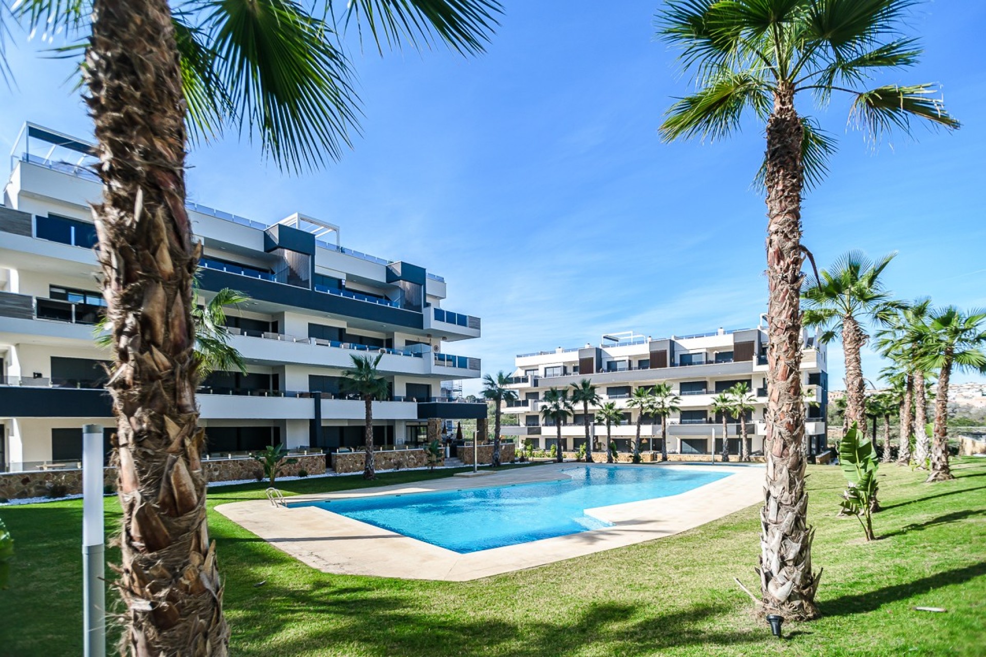 Återförsäljning - Takvåning -
Orihuela Costa - Costa Blanca