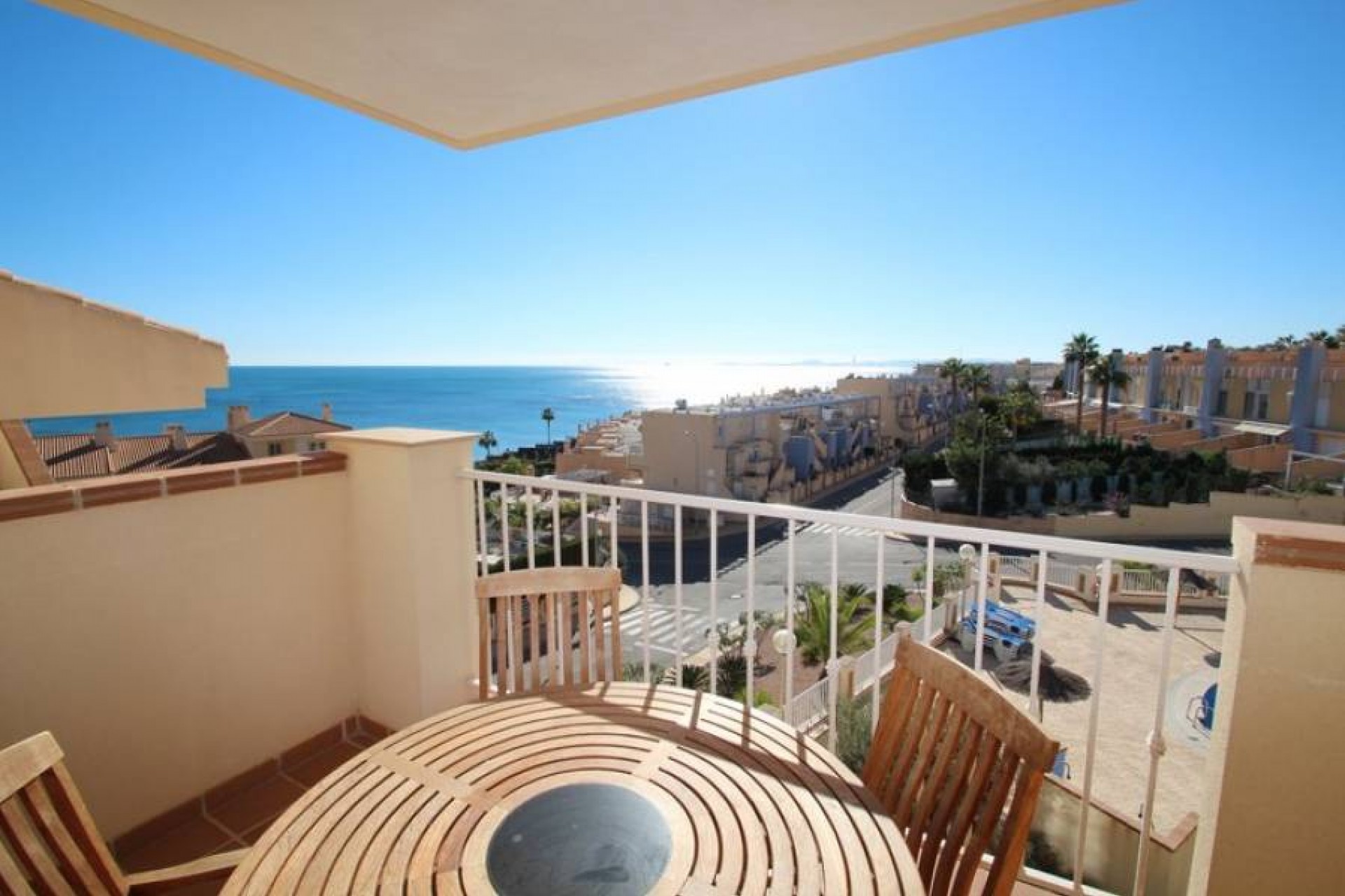 Återförsäljning - Takvåning -
Orihuela Costa - Costa Blanca