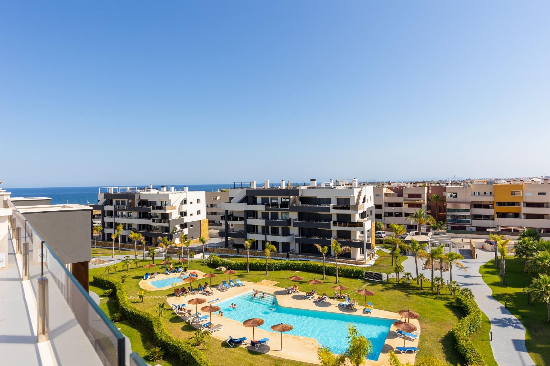 Återförsäljning - Takvåning -
Orihuela Costa - Playa Flamenca
