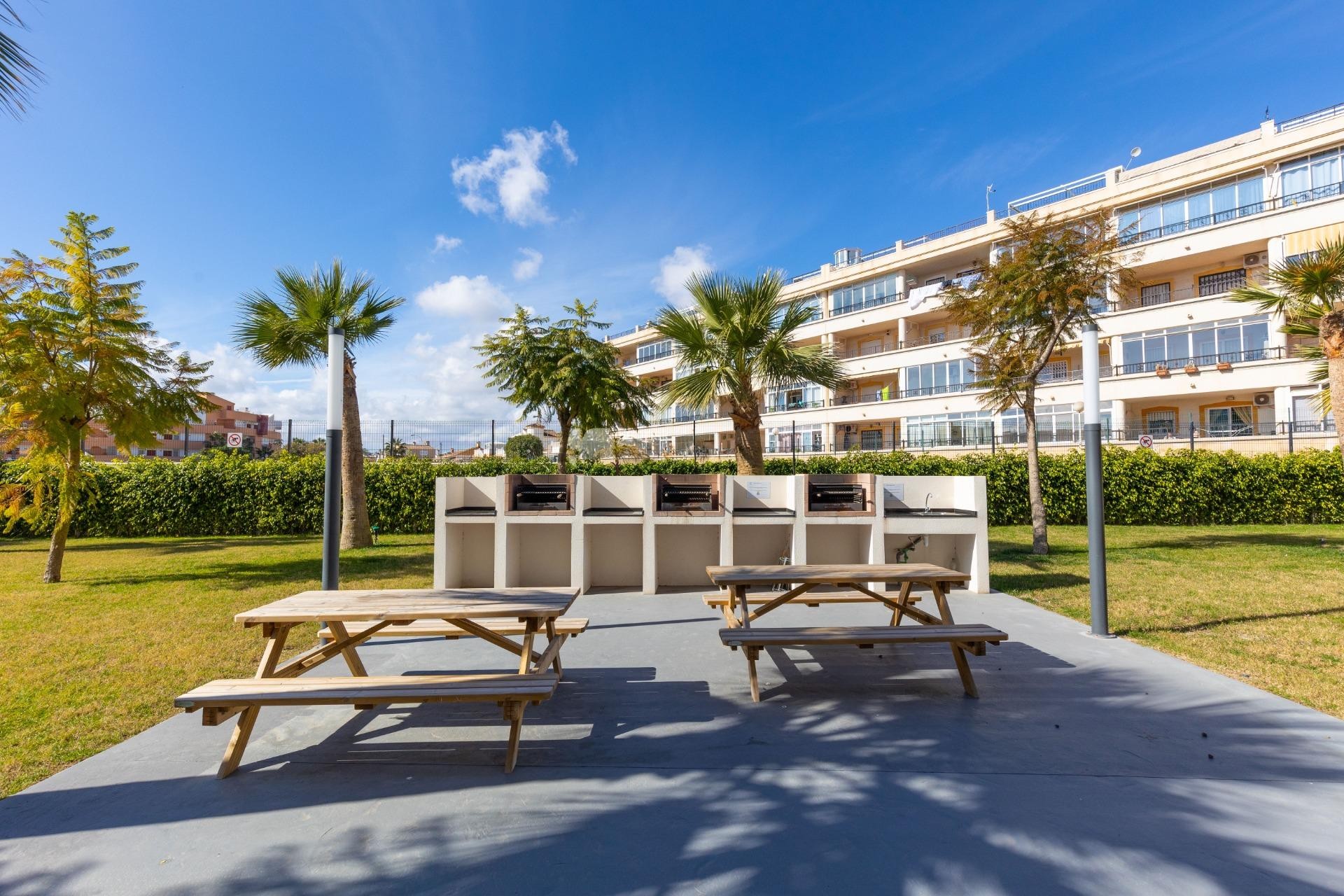 Återförsäljning - Takvåning -
Orihuela Costa - Playa Flamenca
