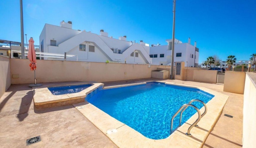 Återförsäljning - Takvåning -
Pilar de la Horadada - Costa Blanca
