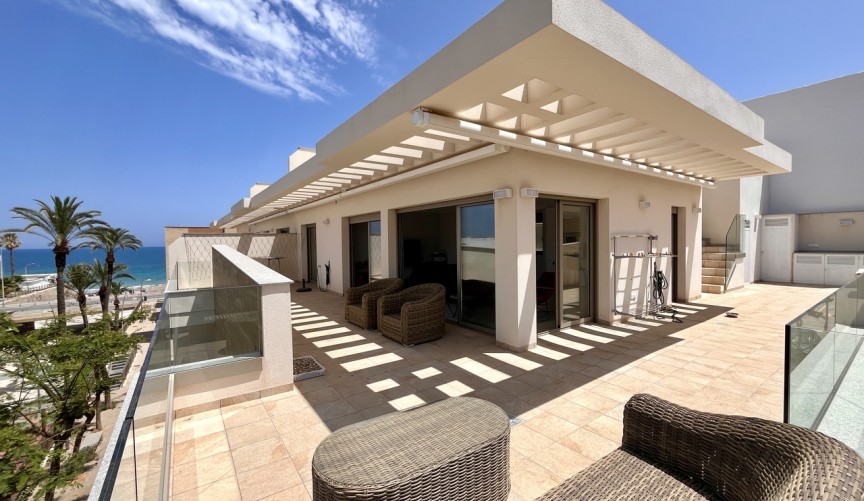 Återförsäljning - Takvåning -
Torre de la Horadada - Costa Blanca