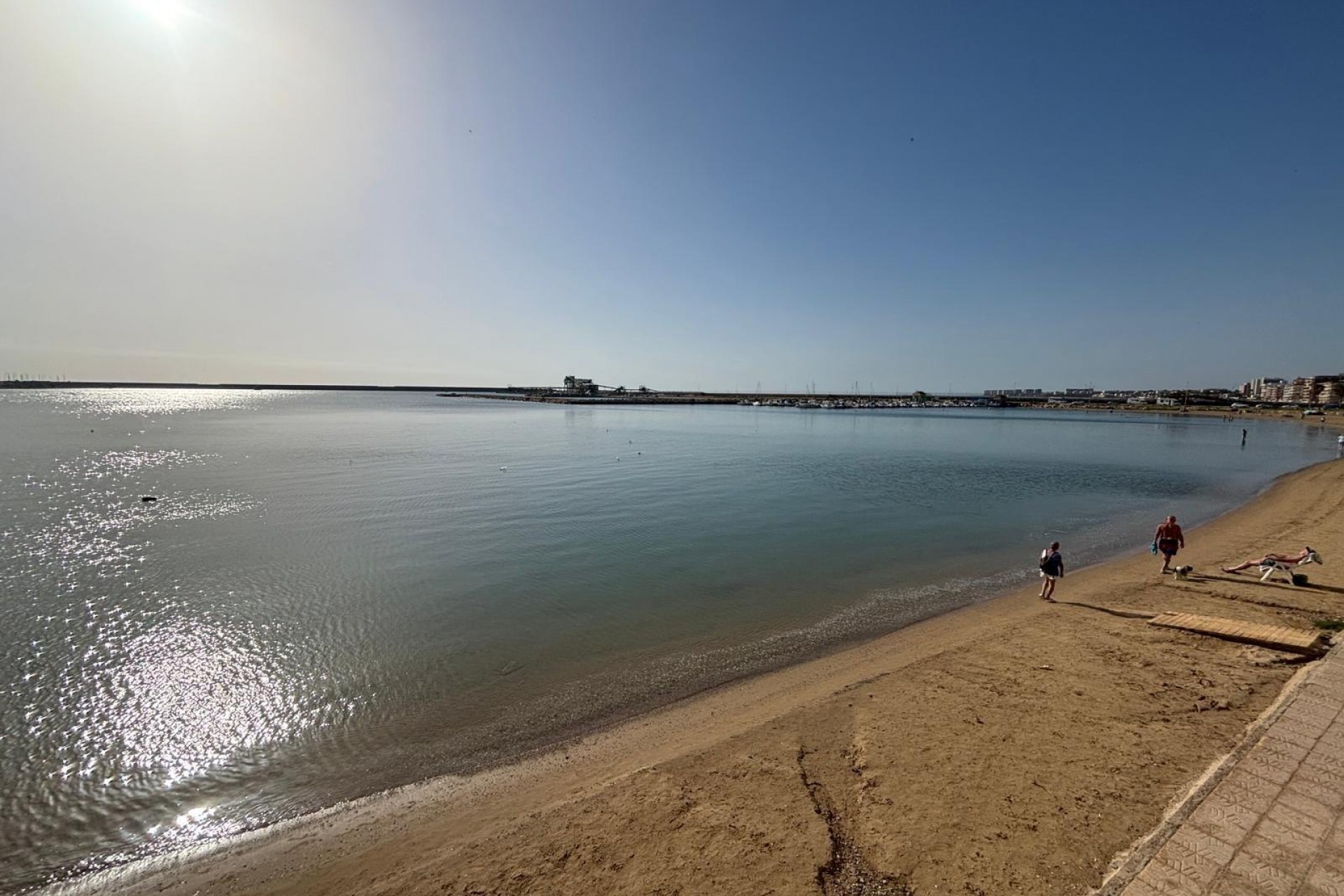 Återförsäljning - Takvåning -
Torrevieja - Acequion