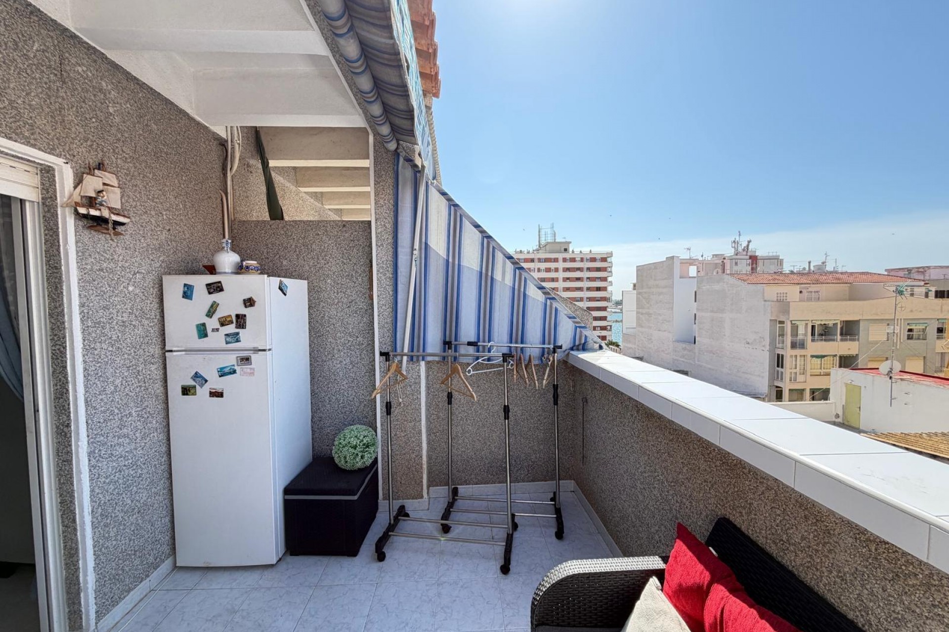 Återförsäljning - Takvåning -
Torrevieja - Acequion
