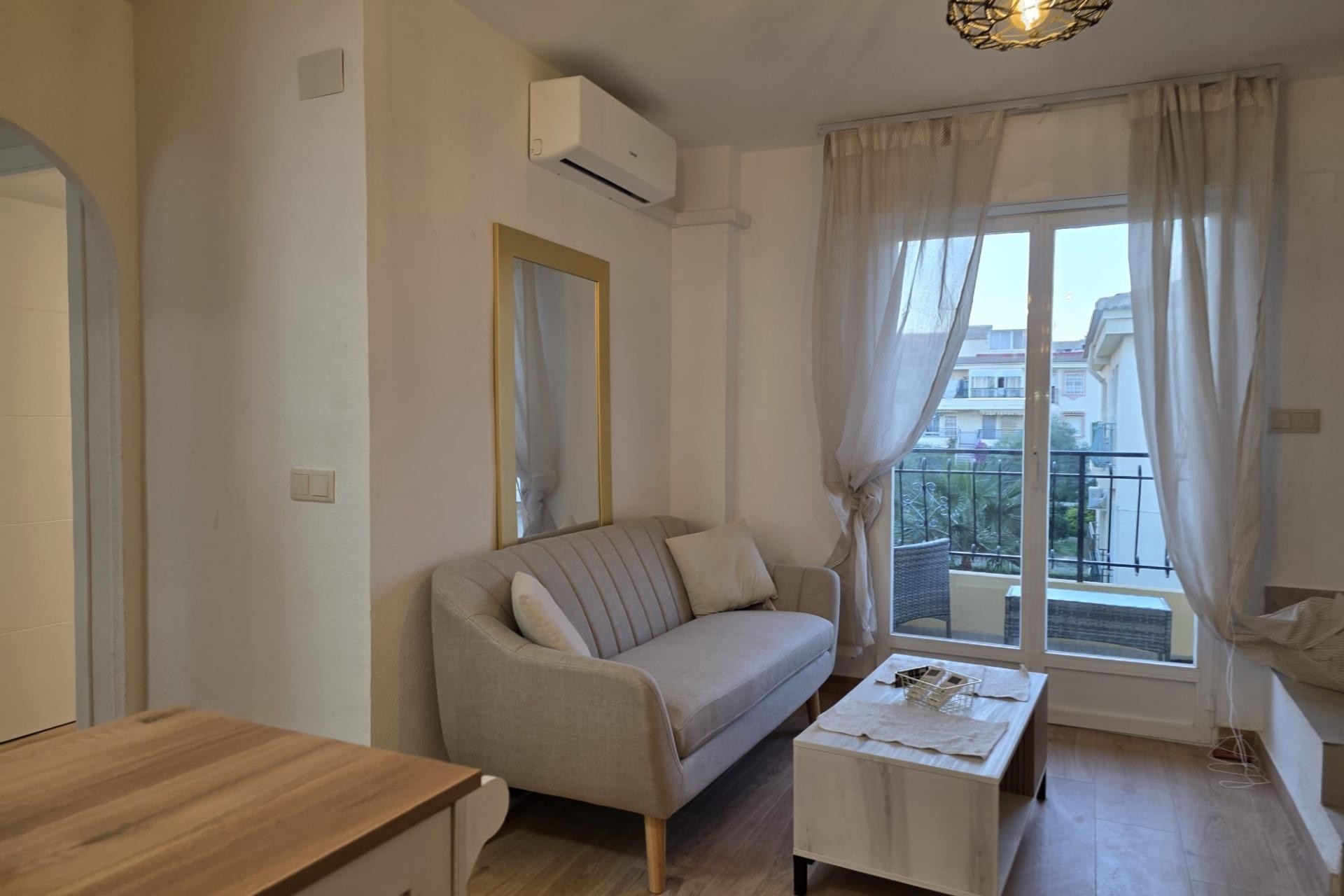 Återförsäljning - Takvåning -
Torrevieja - Cala Ferris