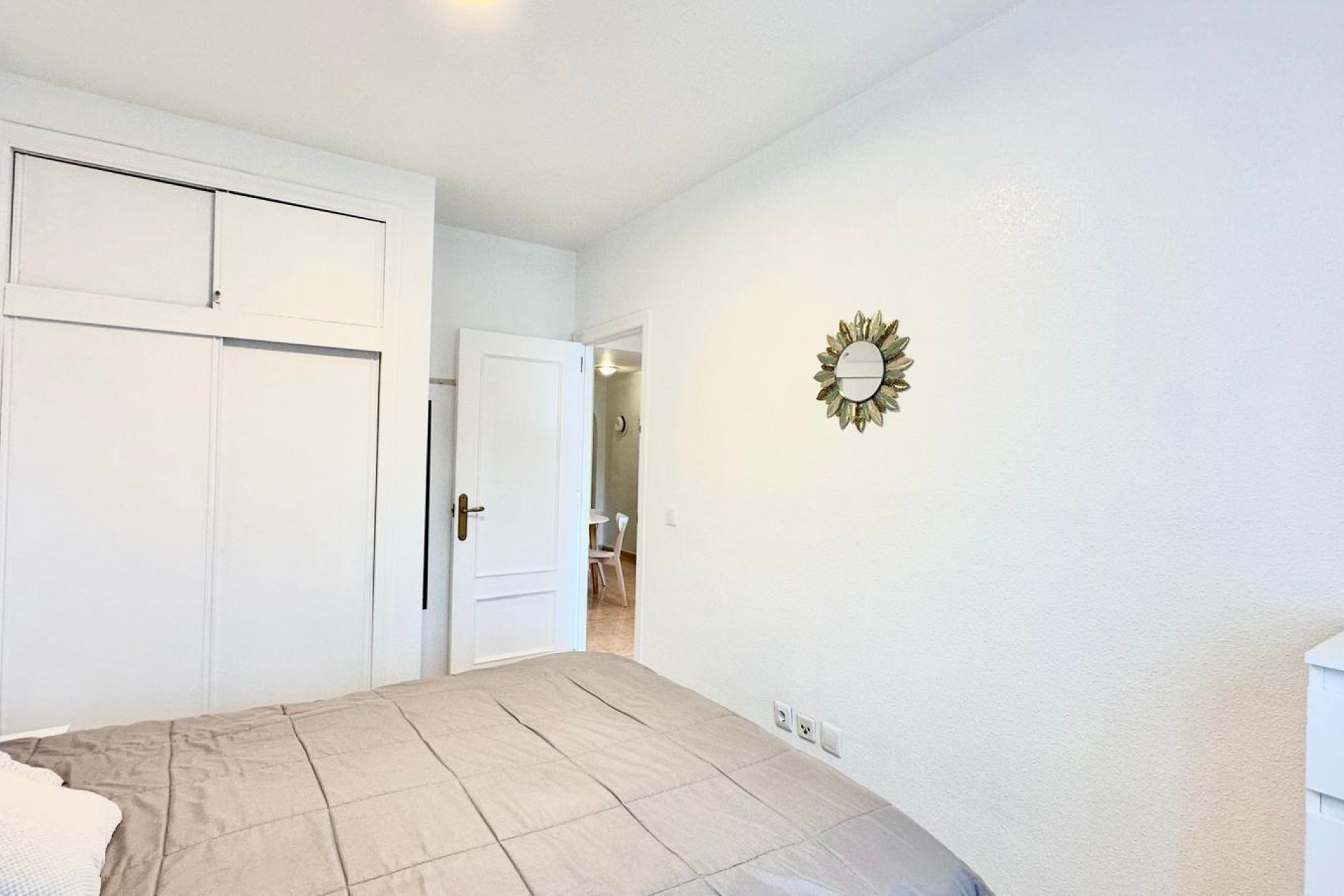 Återförsäljning - Takvåning -
Torrevieja - Centro