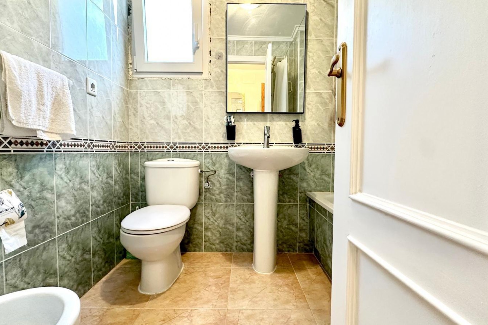 Återförsäljning - Takvåning -
Torrevieja - Centro