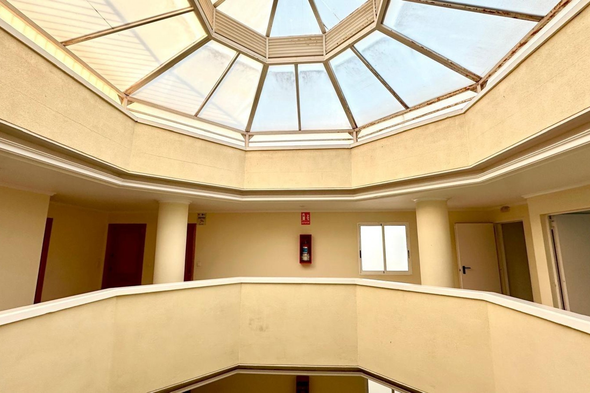 Återförsäljning - Takvåning -
Torrevieja - Centro