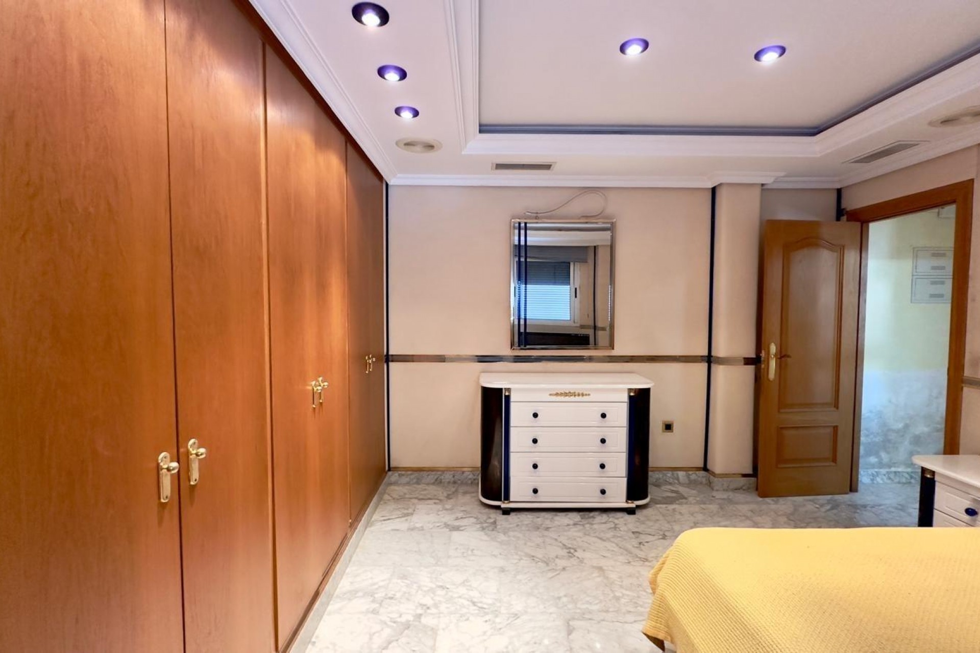 Återförsäljning - Takvåning -
Torrevieja - Centro