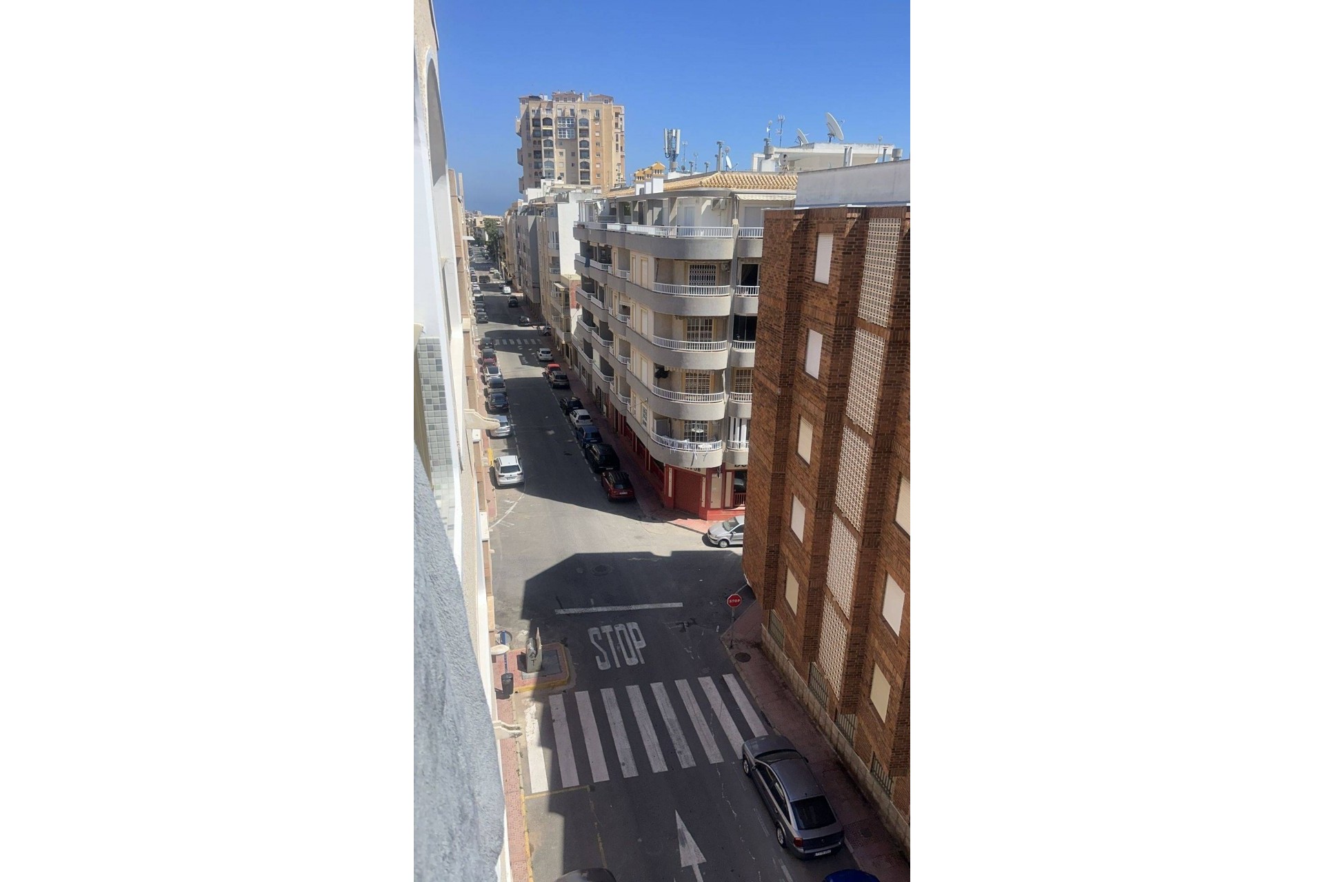 Återförsäljning - Takvåning -
Torrevieja - Centro