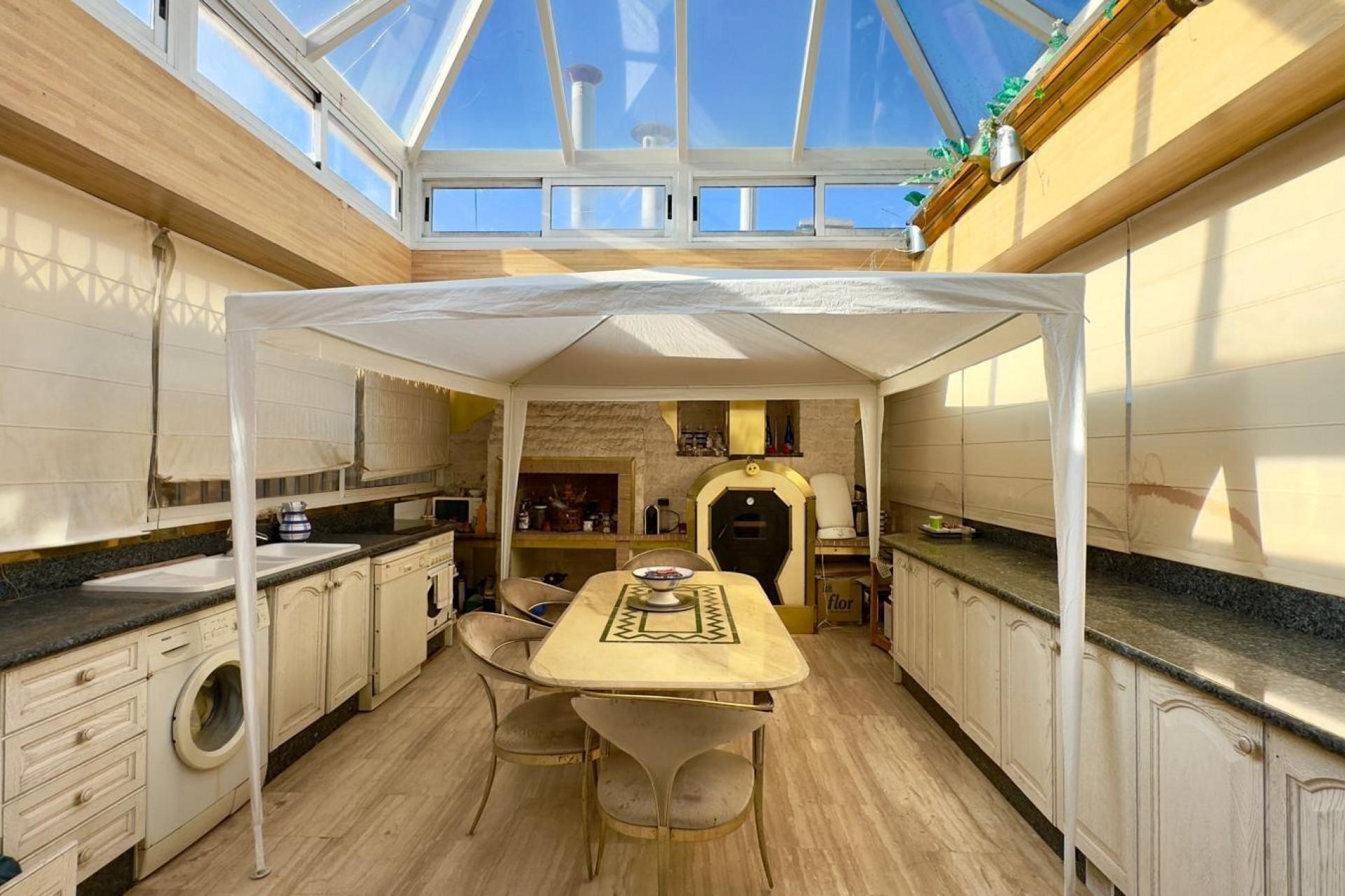 Återförsäljning - Takvåning -
Torrevieja - Centro