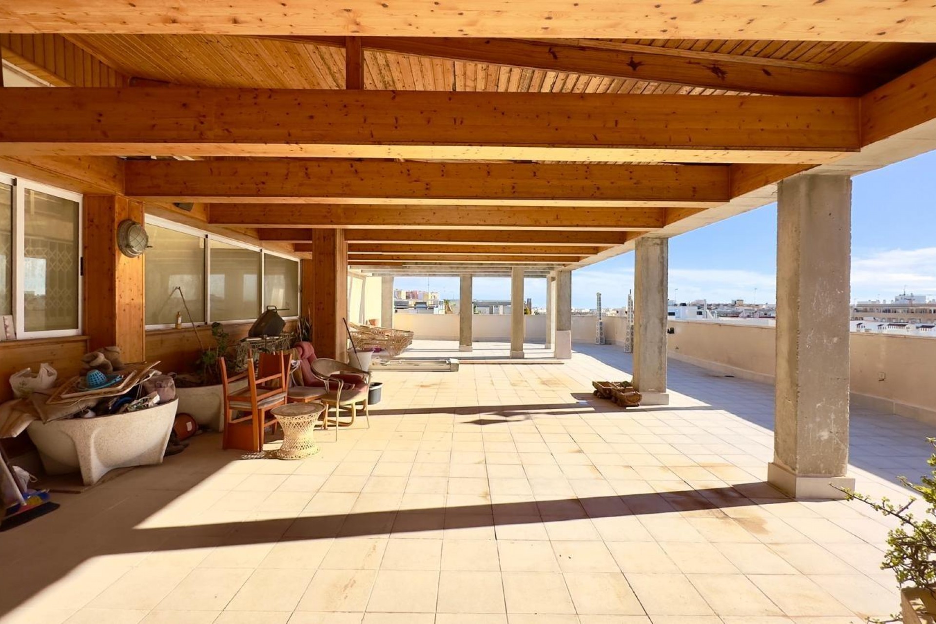 Återförsäljning - Takvåning -
Torrevieja - Centro