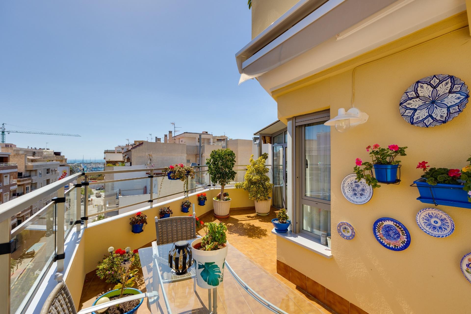 Återförsäljning - Takvåning -
Torrevieja - Centro